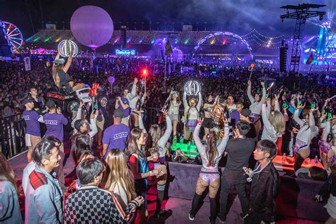 edc bottle service deck.